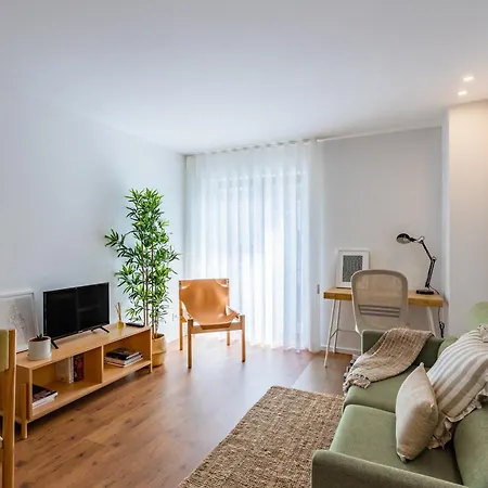 Апартаменты Design In Bonfim With Ac & Free Parking *
