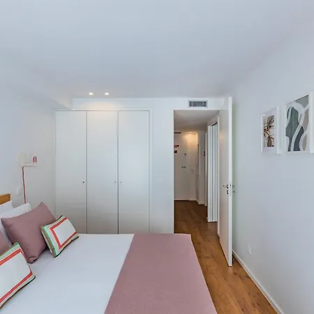 Design In Bonfim With Ac & Free Parking *