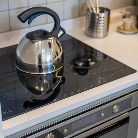 Cozy And Design In Center